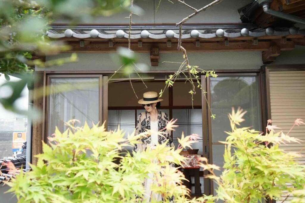 太宰苑 - Dazaien Traditional Japanese Houses Дадзайфу Экстерьер фото