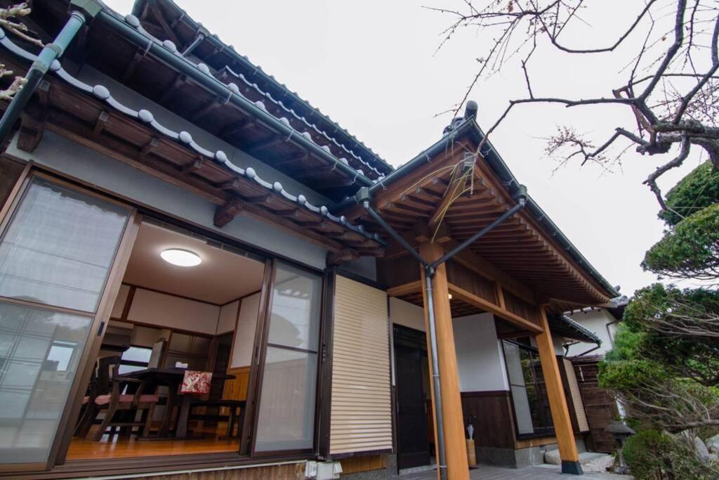 太宰苑 - Dazaien Traditional Japanese Houses Дадзайфу Экстерьер фото